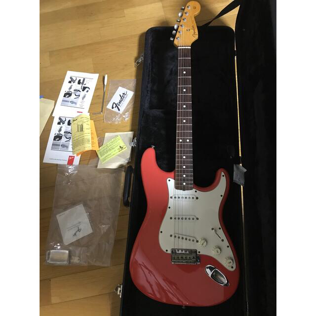 人気アイテム Fender - harmony 62 ストラトキャスター FiestaRed