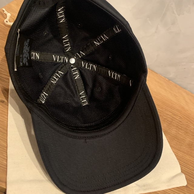 valentino ヴァレンティノ キャップ 57㎝ valentino ヴァレンティノ キャップ 57㎝