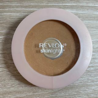 レブロン(REVLON)の【レブロン　パウダーファンデーション】(ファンデーション)