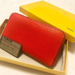 フェンディ(FENDI)のFENDI フェンディ 赤 長財布(財布)