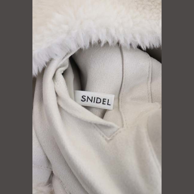 SNIDEL(スナイデル)のスナイデル 21AW リバーシブルボアボンバージャケット F アイボリー レディースのレディース その他(その他)の商品写真