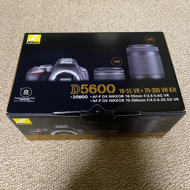 新品未開封 Nikon D5600 ダブルズームキット 保証付き　ニコンNikon