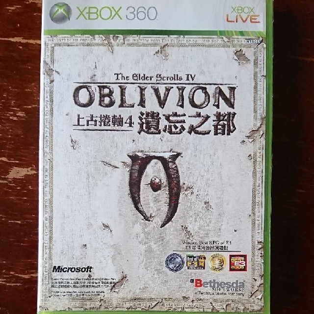 Xbox360(エックスボックス360)のOBLIVION エンタメ/ホビーのゲームソフト/ゲーム機本体(家庭用ゲームソフト)の商品写真