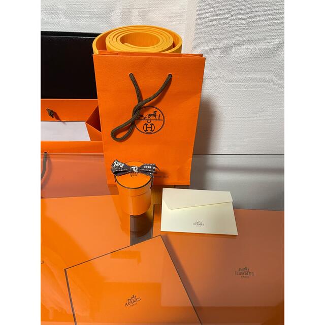 Hermes(エルメス)のエルメスチークカラー37 コスメ/美容のベースメイク/化粧品(チーク)の商品写真