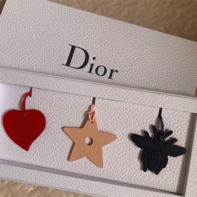 Dior(ディオール)のDior シルバー会員ウェルカムギフト レディースのアクセサリー(チャーム)の商品写真