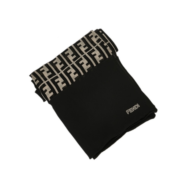 美品 フェンディ ズッカ ストール シルク レディース FENDI 【1