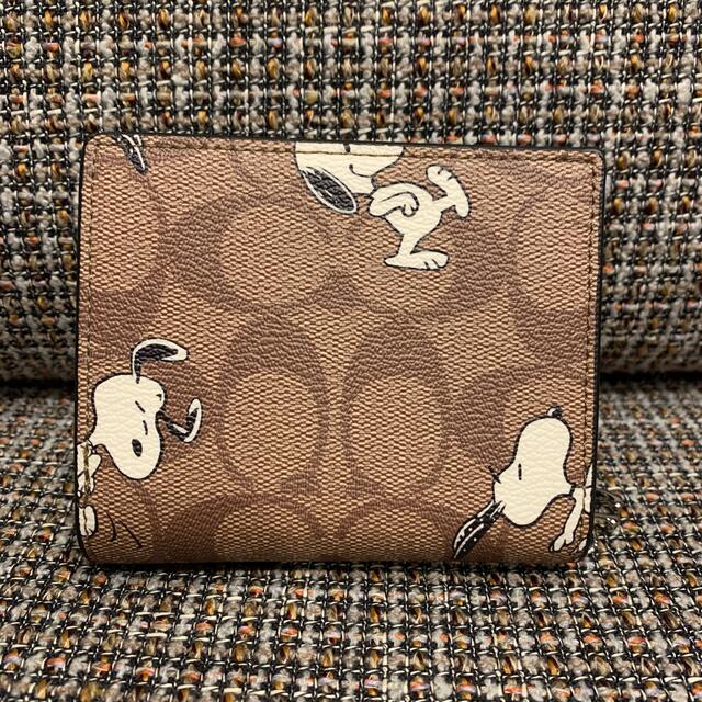 COACH 二つ折り財布 スヌーピーコラボ 白 ミニ財布 SNOOPY