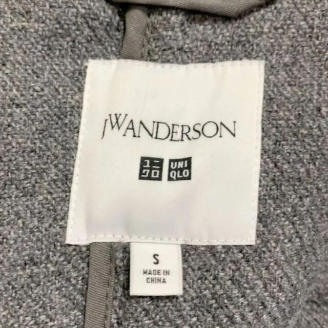 J.W.ANDERSON(ジェイダブリューアンダーソン)の【値下げ】JWANDERSON UNIQLO コラボ ダッフルコート  ユニクロ レディースのジャケット/アウター(ダッフルコート)の商品写真