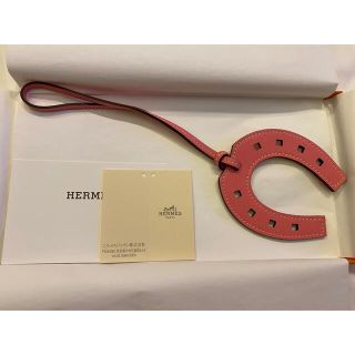 エルメス(Hermes)の【週末限定】HERMES パドックチャーム　ローズエテ　(バッグチャーム)