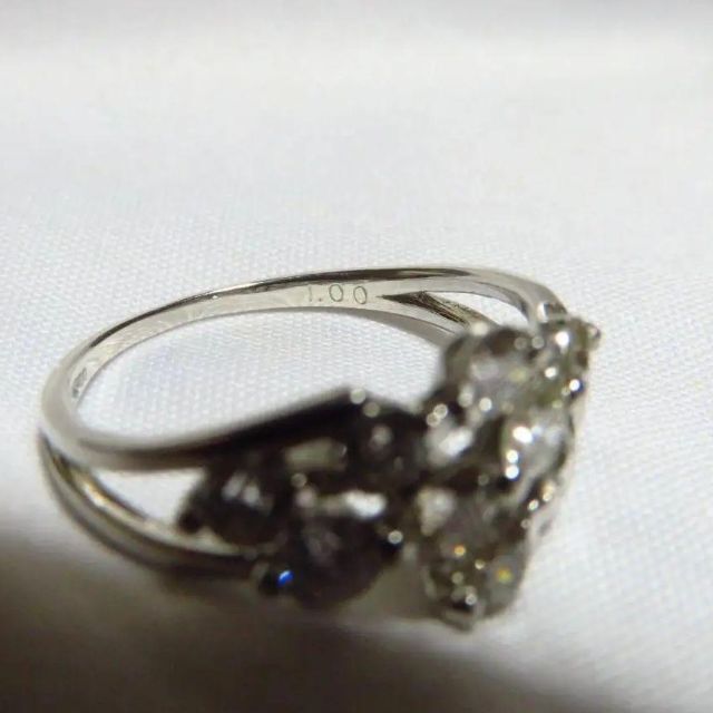 【1.00ct】天然ダイヤモンドリング Pt900 8号 格安 レディースのアクセサリー(リング(指輪))の商品写真
