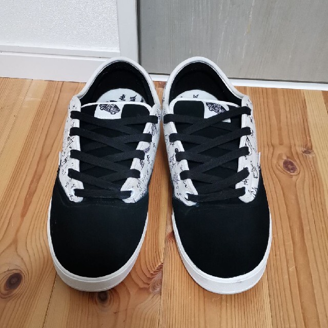 【早い者勝ち値引きUSED美品】VANS AV ERA NECKFACE29.5 メンズの靴/シューズ(スニーカー)の商品写真