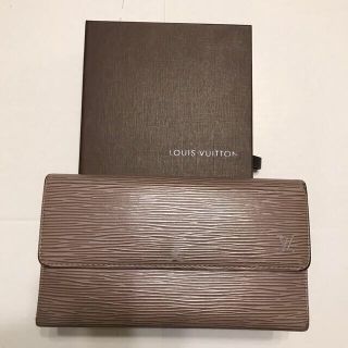 ルイヴィトン(LOUIS VUITTON)のルイヴィトン　エピ　長財布(財布)