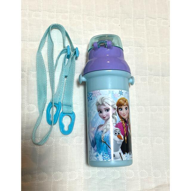 アナと雪の女王　プラスチック水筒　エルサ　アナ　アナ雪 キッズ/ベビー/マタニティの授乳/お食事用品(水筒)の商品写真