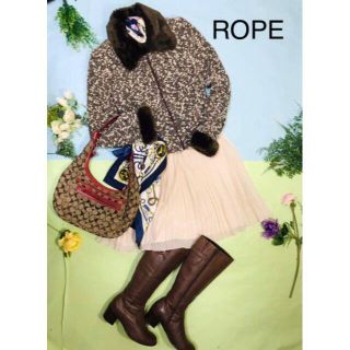 ロペ(ROPE’)のROPE 　茶X生成り　ツイードショートジャケットフェイクファー襟(その他)