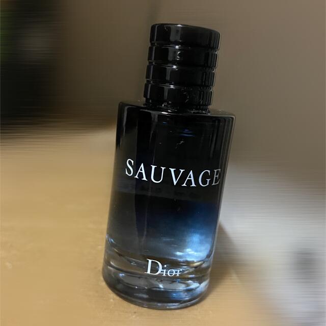 Dior(ディオール)のdior ソヴァージュ　オードトワレ コスメ/美容の香水(香水(男性用))の商品写真