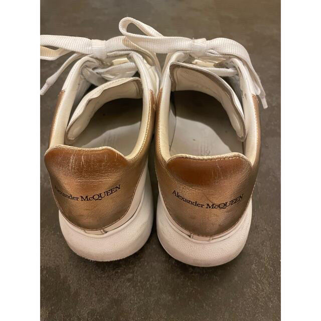 Alexander McQueen(アレキサンダーマックイーン)の本日限定価格AlexanderMaQueen over size sneaker レディースの靴/シューズ(スニーカー)の商品写真