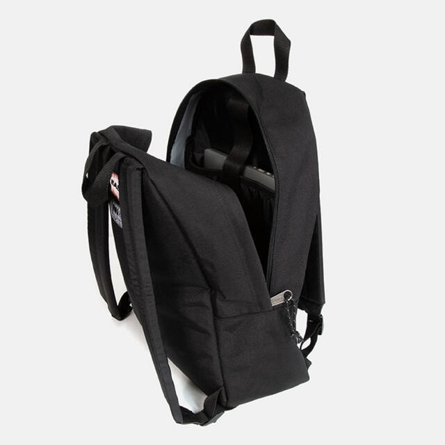 MM6(エムエムシックス)のレア EASTPAK×MM6 Padded XL イーストパック マルジェラ メンズのバッグ(バッグパック/リュック)の商品写真