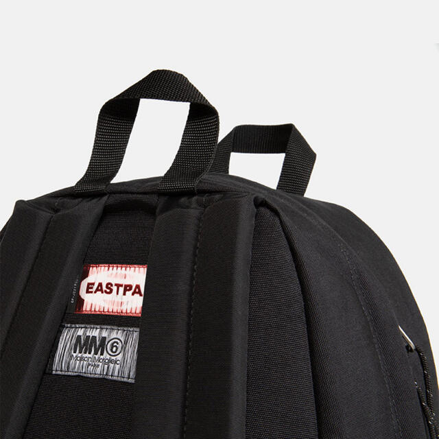 MM6(エムエムシックス)のレア EASTPAK×MM6 Padded XL イーストパック マルジェラ メンズのバッグ(バッグパック/リュック)の商品写真