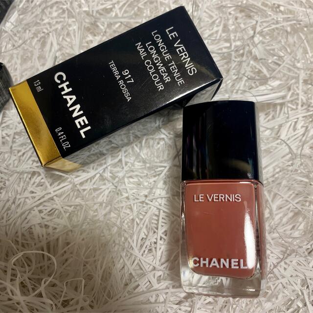 CHANEL(シャネル)のCHANEL マニキュア ヴェルニロングトゥニュ 917 TERRA ROSSA コスメ/美容のネイル(マニキュア)の商品写真