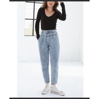 アリシアスタン(ALEXIA STAM)のArrow Pocket Waist Two Tuck Pants(デニム/ジーンズ)