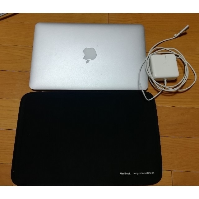APPLE MacBook Air MACBOOK AIR MC969J/A 1