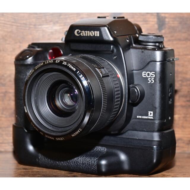 Canon(キヤノン)のフィルムカメラ　CANON EOS55 BP-50付き　動作品 スマホ/家電/カメラのカメラ(フィルムカメラ)の商品写真