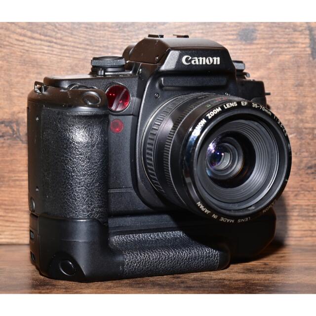Canon(キヤノン)のフィルムカメラ　CANON EOS55 BP-50付き　動作品 スマホ/家電/カメラのカメラ(フィルムカメラ)の商品写真