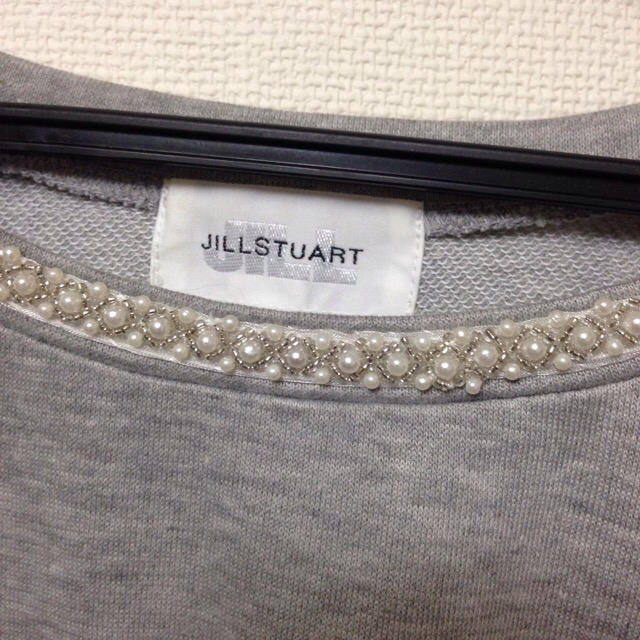 JILL by JILLSTUART(ジルバイジルスチュアート)のジルバイ ビジュースウェットトップス レディースのトップス(カットソー(長袖/七分))の商品写真