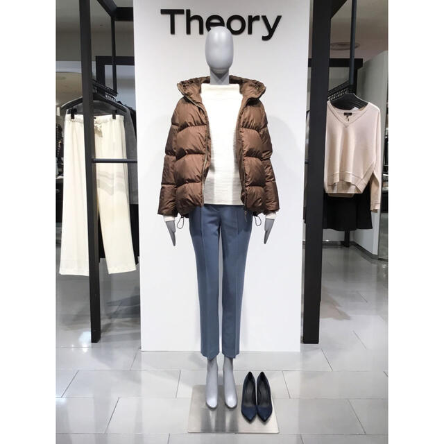 theory(セオリー)のTheory 19aw リバーシブルダウンコート レディースのジャケット/アウター(ダウンジャケット)の商品写真