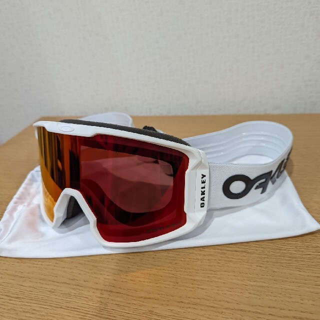 値下げしました　oakley スノーゴーグル スポーツ/アウトドアのスノーボード(ウエア/装備)の商品写真