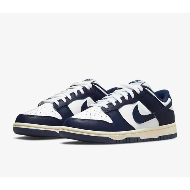 Nike WMNS Dunk Low "Vintage Navy"