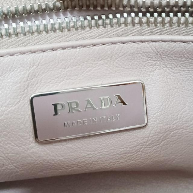 PRADA(プラダ)のPRADA(プラダ) ショルダーバッグ - レディースのバッグ(ショルダーバッグ)の商品写真