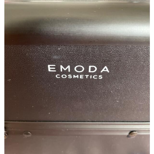 EMODA(エモダ)のEMODA メイクボックス 成約済 コスメ/美容のメイク道具/ケアグッズ(メイクボックス)の商品写真