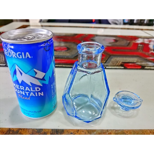 醤油瓶　淡いブルー　しょう油差し　昭和レトロ　ガラス製醤油さし　かわいい空きビン
