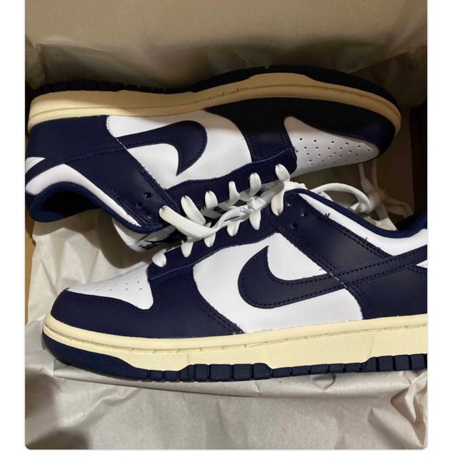 Nike WMNS Dunk Low "Vintage Navy"