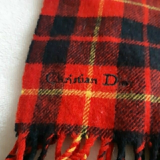 Christian Dior - Christian dior 赤 チェック マフラー ロゴ刺繍の通販 ...