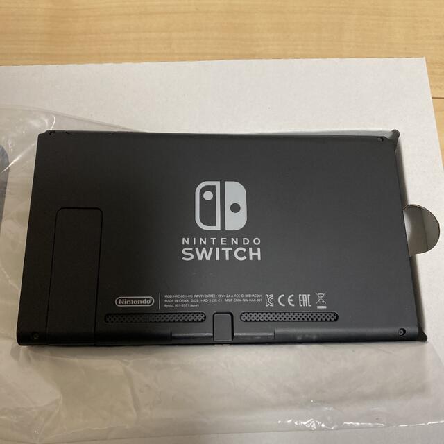 Nintendo Switch(ニンテンドースイッチ)のNintendo Switch 本体 エンタメ/ホビーのゲームソフト/ゲーム機本体(家庭用ゲーム機本体)の商品写真