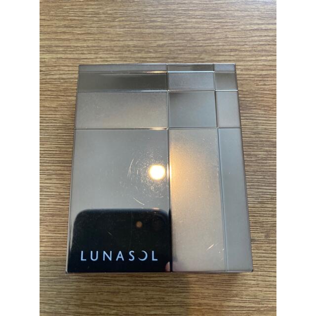 LUNASOL(ルナソル)のLUNASOL セレクション ドリ ショコラアイズ 02 コスメ/美容のベースメイク/化粧品(アイシャドウ)の商品写真