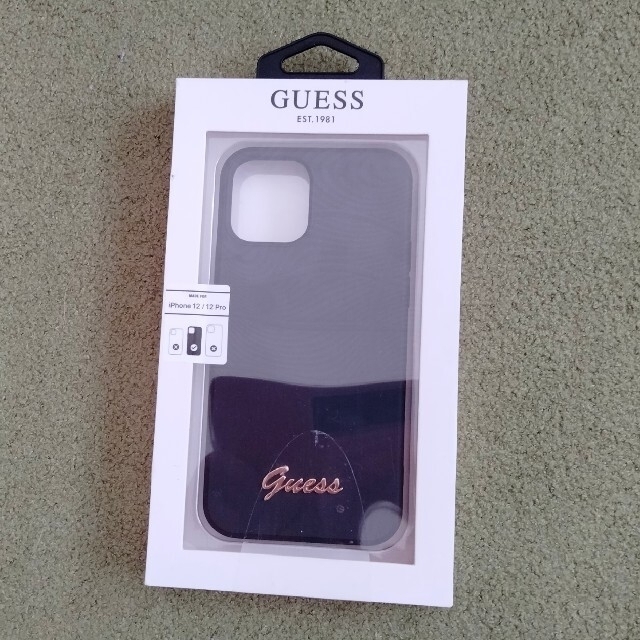 GUESS(ゲス)のGUESS iPhoneケース スマホ/家電/カメラのスマホアクセサリー(iPhoneケース)の商品写真