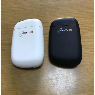 plume S 2.0（白）と1.0（黒）(タバコグッズ)