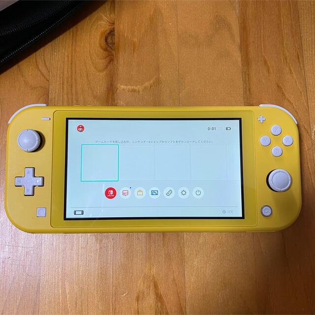 Nintendo Switch(ニンテンドースイッチ)のNintendo Switch Lite  エンタメ/ホビーのゲームソフト/ゲーム機本体(携帯用ゲーム機本体)の商品写真