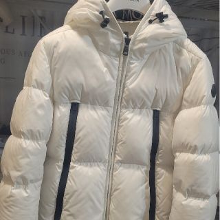 モンクレール(MONCLER)の☆モンクレール モンクラ プレミアムクリーニング済み 極美品☆(ダウンジャケット)