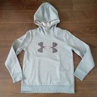 アンダーアーマー(UNDER ARMOUR)のUNDER ARMOUR　パーカー(パーカー)