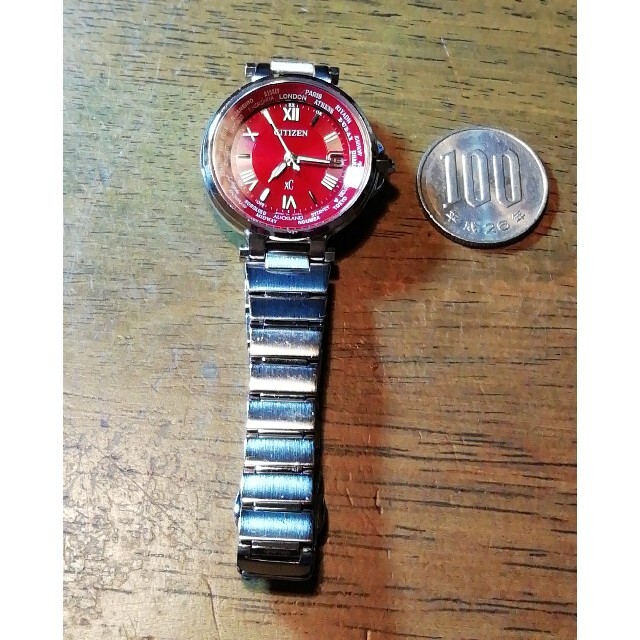 CITIZEN(シチズン)のJ29　超美品　シチズン・xC　電波・ソーラー時計　デイト　耐磁　新品電池 レディースのファッション小物(腕時計)の商品写真