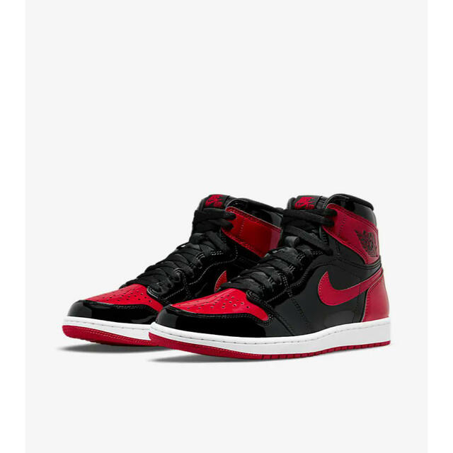 NIKE(ナイキ)のNIKE AIR JORDAN 1 HIGH RETRO PATENT BRED メンズの靴/シューズ(スニーカー)の商品写真