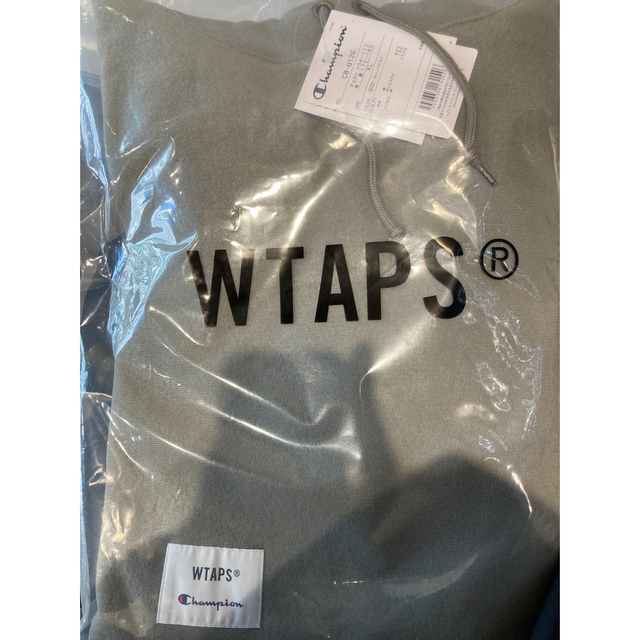 W)taps(ダブルタップス)のwtaps × Champion パーカー フーディ オリーブ Olive XL メンズのトップス(パーカー)の商品写真