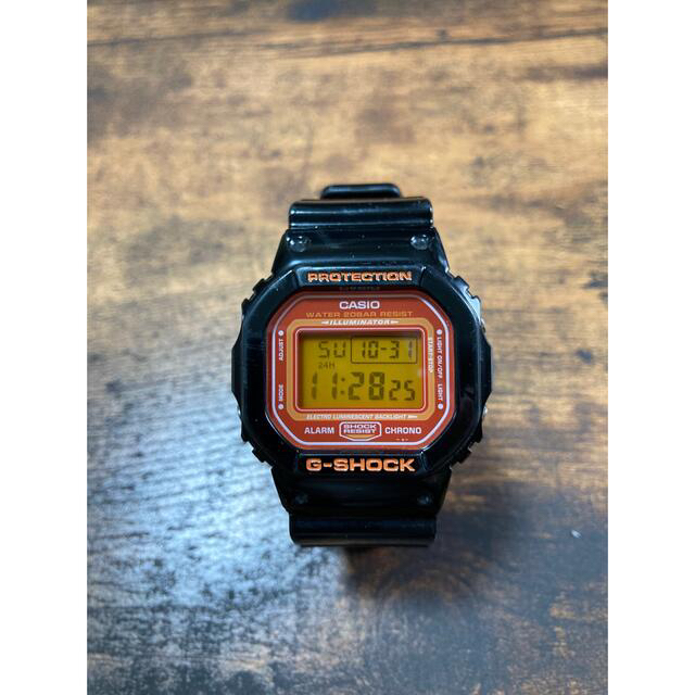 G-SHOCK(ジーショック)の美品！G-SHOCK DW-5600CS メンズの時計(腕時計(デジタル))の商品写真