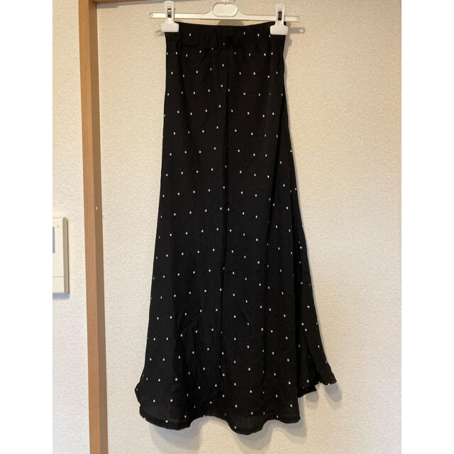dholic(ディーホリック)のdholic水玉スカート レディースのスカート(ロングスカート)の商品写真