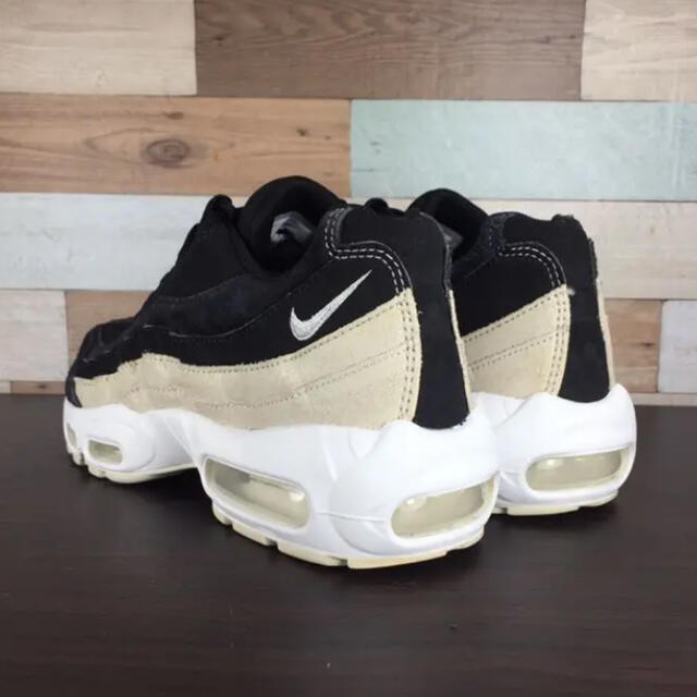 NIKE(ナイキ)のNIKE AIR MAX 95 PREMIUM 25.5cm メンズの靴/シューズ(スニーカー)の商品写真