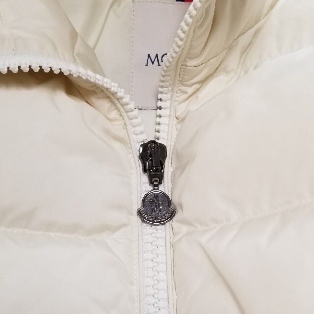 MONCLER(モンクレール)のさやにゃ様専用 レディースのジャケット/アウター(ダウンジャケット)の商品写真
